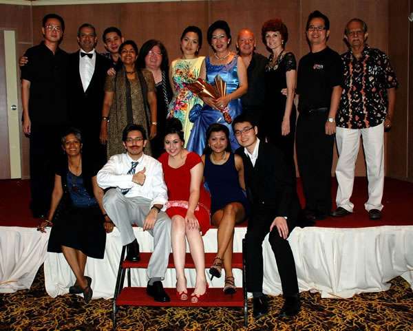 Cast & Crew