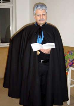 costume_rental_2_blackcape Black Cape
